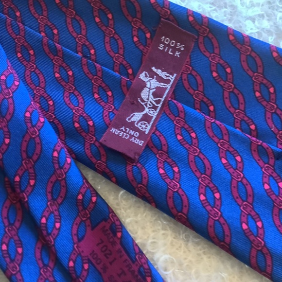 Hermès Vintage Silk Tie Blue Red Interlocking Belt Buckle Motif 100% Silk - Picture 8 of 17